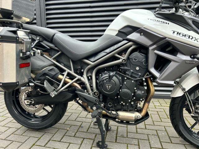 Hauptbild bild 14 TRIUMPH Tiger 800 XRT | Griff + Sitzheizung