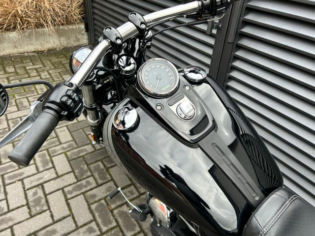 Hauptbild bild 10 HARLEY DAVIDSON FXDF 103 Dyna Fat Bob | Faclon Auspuff