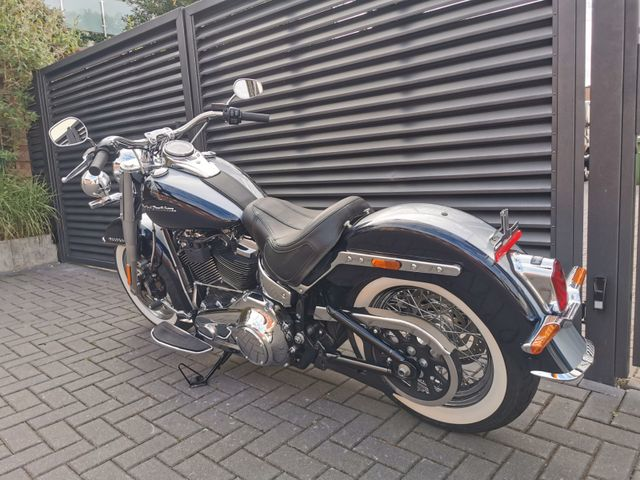 Hauptbild bild 101 HARLEY DAVIDSON FLDE Softail Deluxe 107 | nur 8217 km