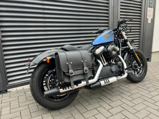 Hauptbild bild 82 HARLEY DAVIDSON Sportster 48 Fourty-eight XL1200X 115th Anv