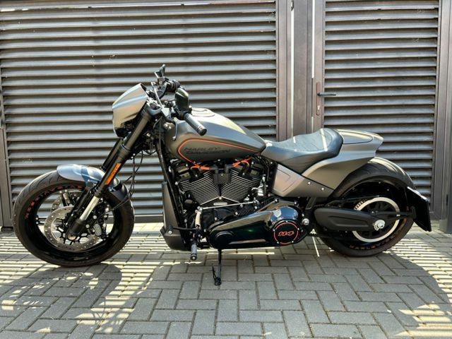 Hauptbild bild 48 HARLEY DAVIDSON Softail FXDRS 114 | 1.Hand |  Top Zustand