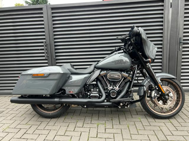 Hauptbild bild 1 HARLEY DAVIDSON FLHXST Street Glide ST 117