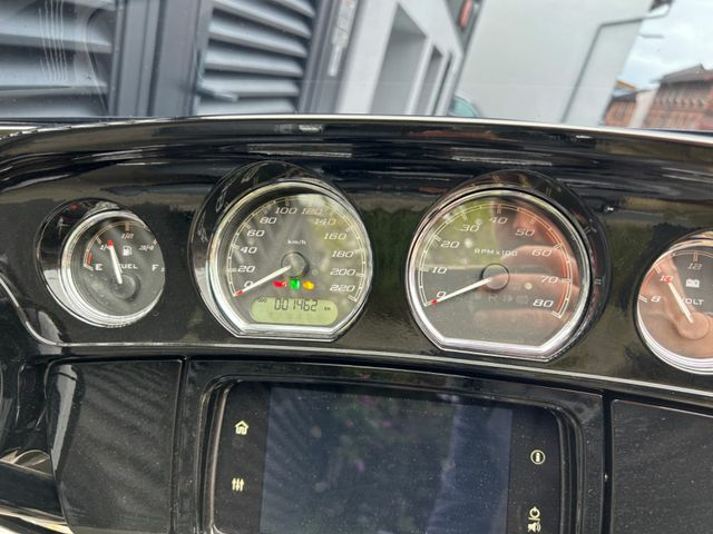 Hauptbild bild 13 HARLEY DAVIDSON FLHXST Street Glide ST 117