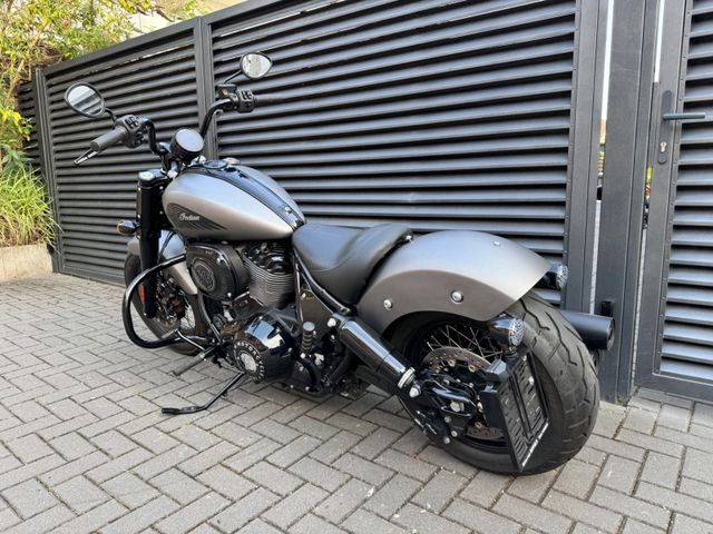 Hauptbild bild 34 INDIAN Chief Bobber Dark Horse nur 13696 km B2B