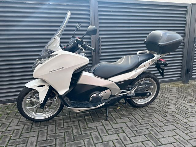 Hauptbild bild 6 HONDA Integra 650 | B2B