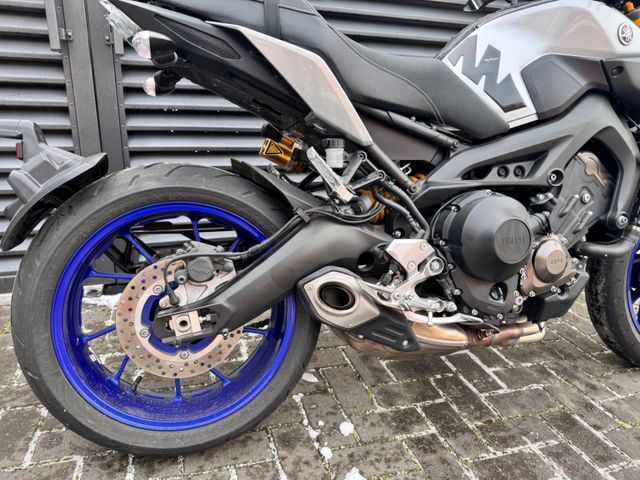 Hauptbild bild 38 YAMAHA MT 09 SP | nur 4308 km | 1.Hand