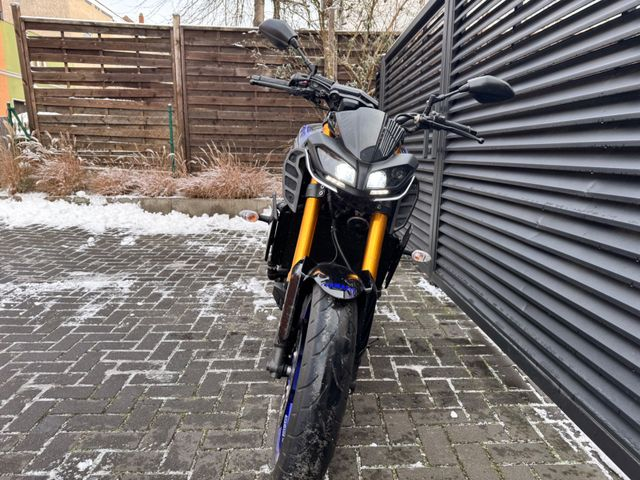 Hauptbild bild 34 YAMAHA MT 09 SP | nur 4308 km | 1.Hand