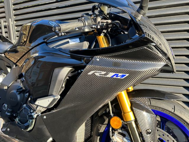 Hauptbild bild 9 YAMAHA YZF-R 1 M | Carbon | nur 5891 km