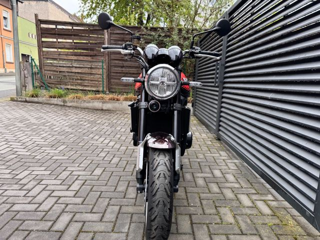 Hauptbild bild 11 KAWASAKI Z900RS nur 4669 km  | Top Zustand