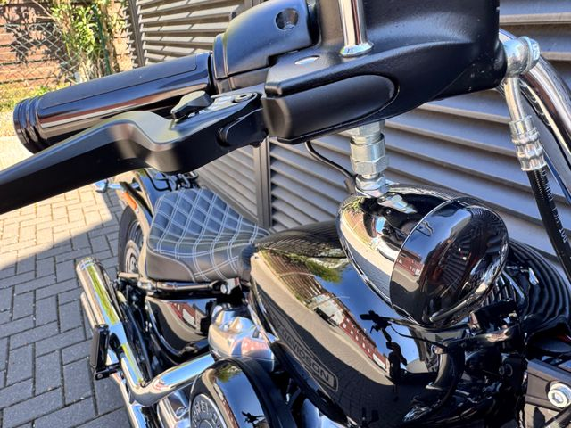 Hauptbild bild 24 HARLEY DAVIDSON FXST Softail Standard 107 | Garantie | J&H