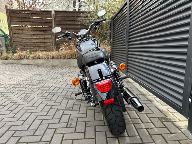 Hauptbild bild 41 HARLEY DAVIDSON XL 1200 C Custom Sportster