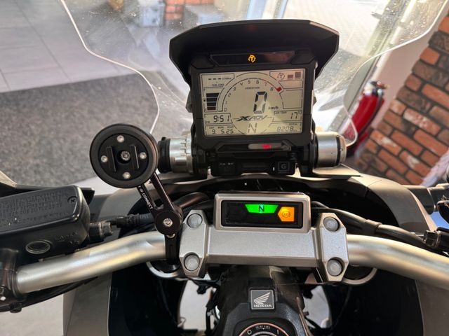 Hauptbild bild 4 HONDA X-Adv nur 8208 km