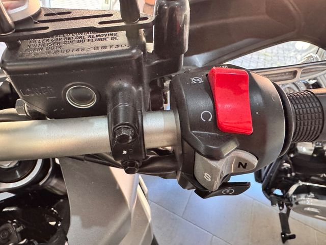 Hauptbild bild 5 HONDA X-Adv nur 8208 km
