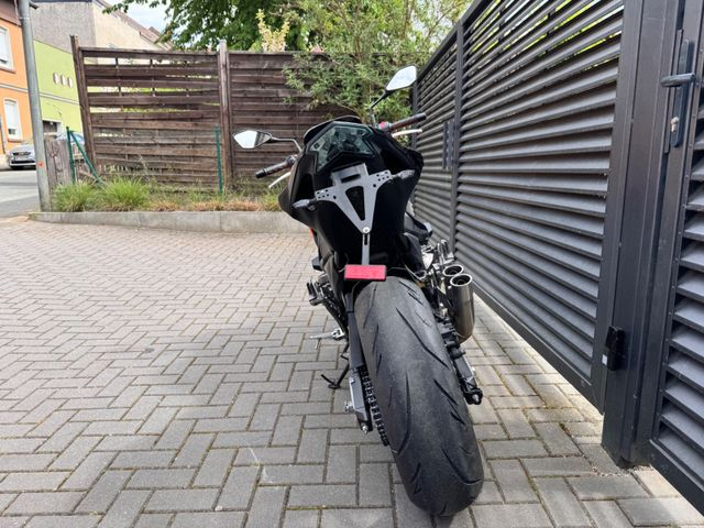 Hauptbild bild 8 KAWASAKI Z800 nur 8399 km | Reifen + Service neu