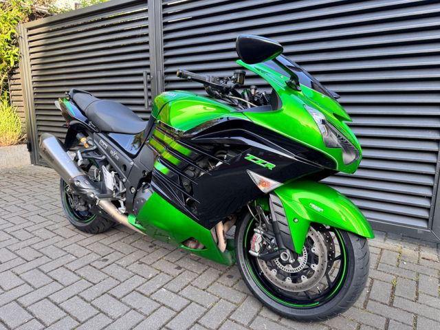 Hauptbild bild 15 KAWASAKI ZZR 1400 Performance | Service und Reifen neu