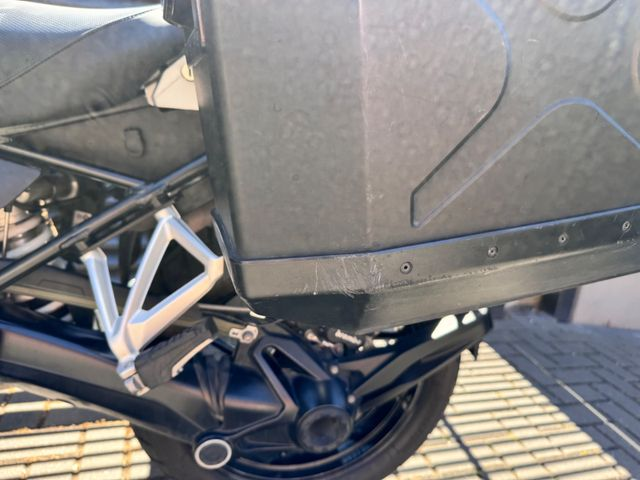 Hauptbild bild 8 BMW R1250GS Triple Black alle Pakete ESA