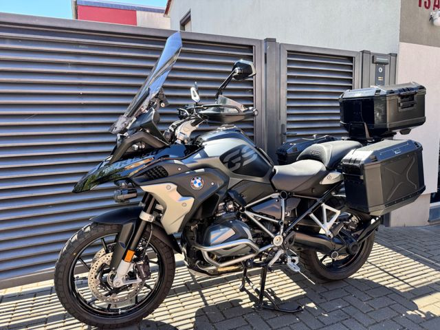 Hauptbild bild 9 BMW R1250GS Triple Black alle Pakete ESA