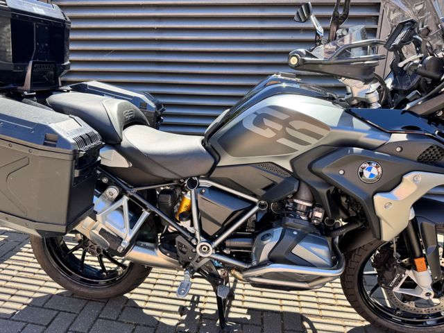 Hauptbild bild 14 BMW R1250GS Triple Black alle Pakete ESA