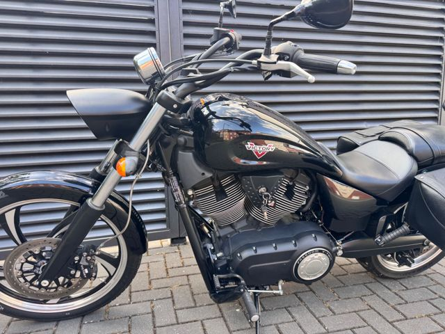 Hauptbild bild 40 VICTORY Vegas 8ball | Miller nur 9804km