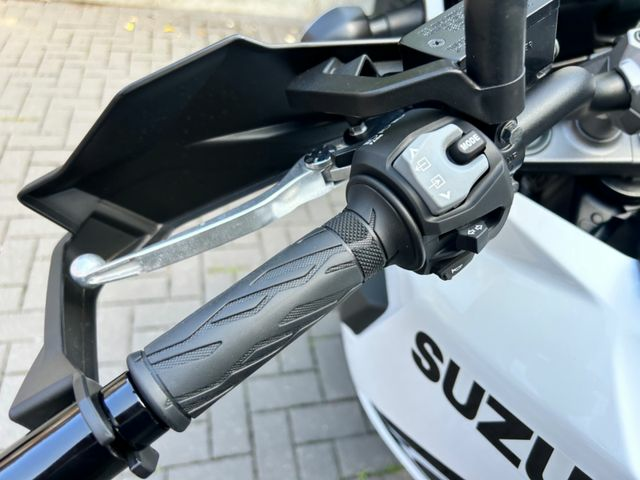 Hauptbild bild 58 SUZUKI DL 1050 V-Strom | nur 4134 km | Inspektion neu