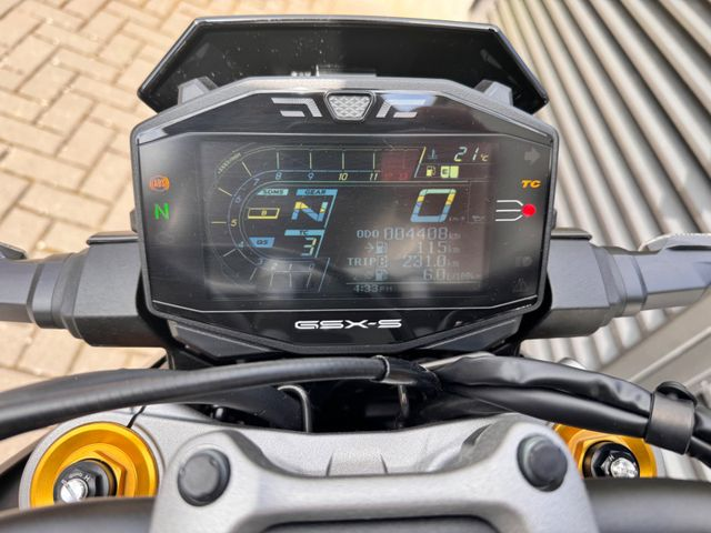 Hauptbild bild 90 SUZUKI GSX-S1000 black | nur 4408 km | Erstbesitz