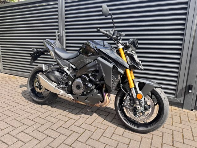 Hauptbild bild 53 SUZUKI GSX-S1000 black | nur 4408 km | Erstbesitz