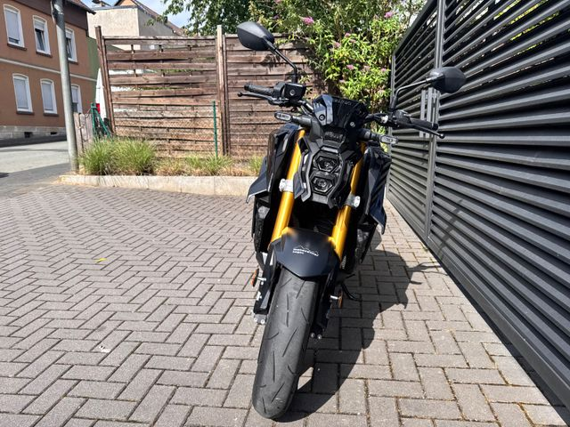 Hauptbild bild 70 SUZUKI GSX-S1000 black | nur 4408 km | Erstbesitz
