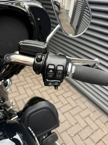 Hauptbild bild 21 HARLEY DAVIDSON FLHTKL Electra Glide Ultra Limited Low