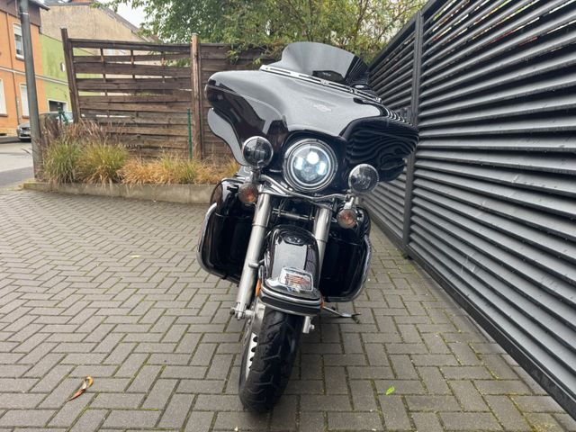 Hauptbild bild 16 HARLEY DAVIDSON FLHTCU Electra Glide Ultra Classic 96 cui
