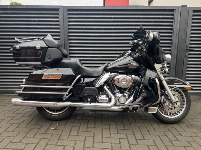 Hauptbild bild 1 HARLEY DAVIDSON FLHTCU Electra Glide Ultra Classic 96 cui