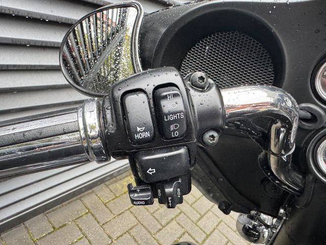 Hauptbild bild 12 HARLEY DAVIDSON FLHTCU Electra Glide Ultra Classic 96 cui