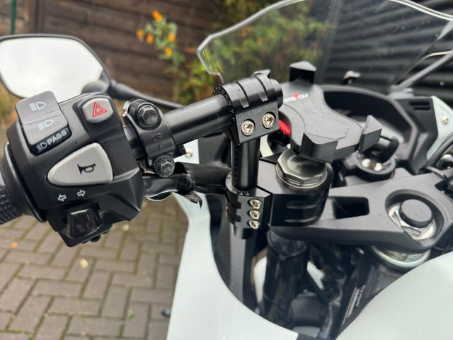 Hauptbild bild 38 HONDA CBR650 FA nur 10568 km