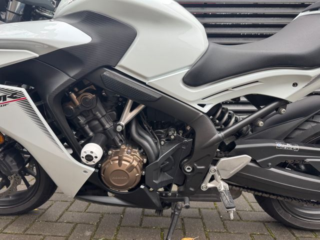 Hauptbild bild 40 HONDA CBR650 FA nur 10568 km