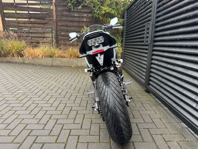 Hauptbild bild 7 HONDA CBR650 FA nur 10568 km