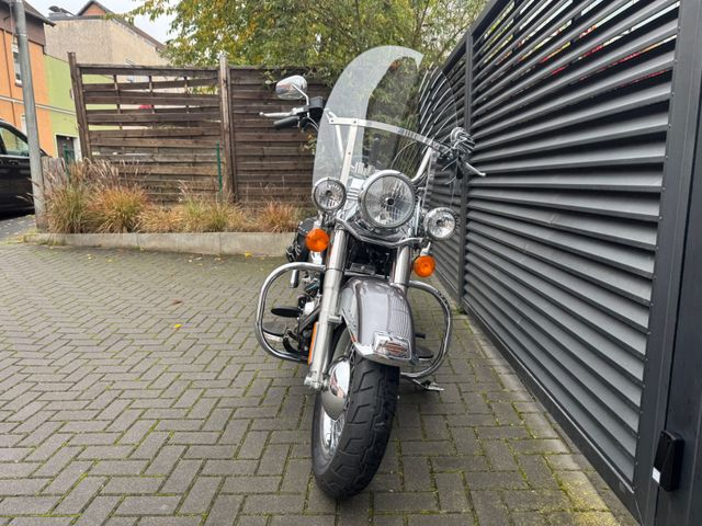 Hauptbild bild 3 HARLEY DAVIDSON FLSTC 1013 Heritage Softail Classic J&H