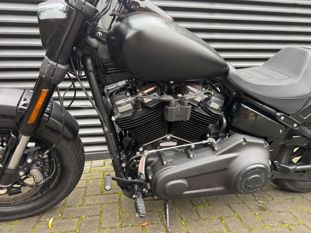 Hauptbild bild 21 HARLEY DAVIDSON Fat Bob 114 FXFBS nur 9146 km | S&S