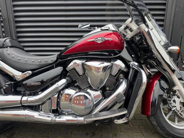 Hauptbild bild 37 SUZUKI VLR1800T Intruder