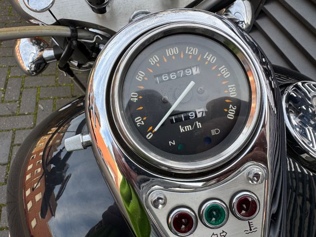Hauptbild bild 4 KAWASAKI VN800 Classic nur 16619 km