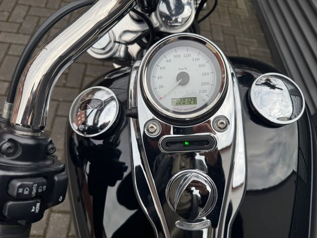 Hauptbild bild 14 HARLEY DAVIDSON FXDWG Dyna Wide Glide | Erstbesitz nur 20128 km
