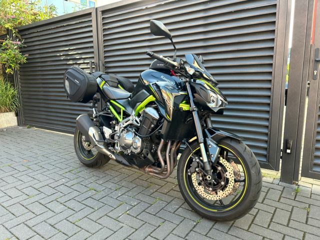 Hauptbild bild 3 KAWASAKI Z 900 A2 nur 9277 km
