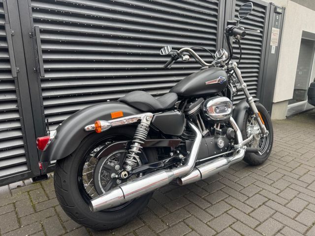 Hauptbild bild 17 HARLEY DAVIDSON XL 1200 CB Custom Limited B nur 5275 km  1. Hand