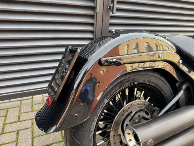 Hauptbild bild 32 HARLEY DAVIDSON Fat Boy Special FLSTFB 103 nur 8493 km