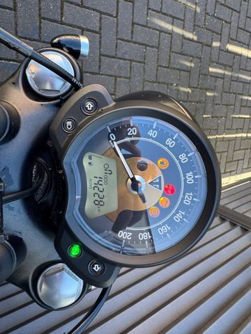 Hauptbild bild 17 TRIUMPH Bonneville Bobber T120 | Zubehör