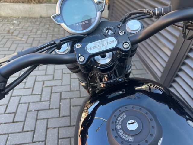 Hauptbild bild 9 MOTO GUZZI V7 Stone Special nur 6611 km