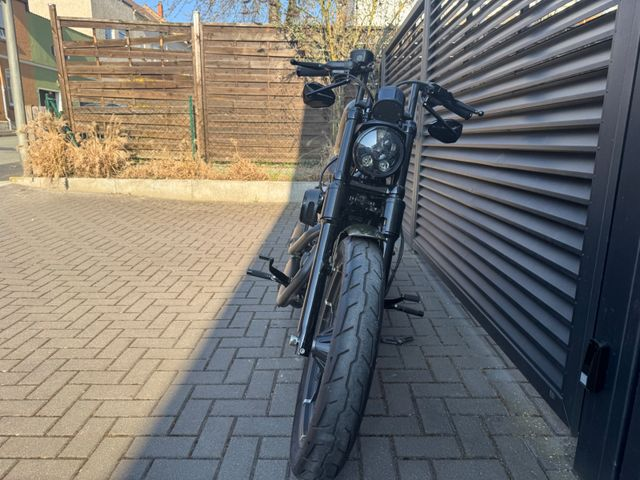 Hauptbild bild 8 HARLEY DAVIDSON XL883 N Iron Sportster | Custom 180er