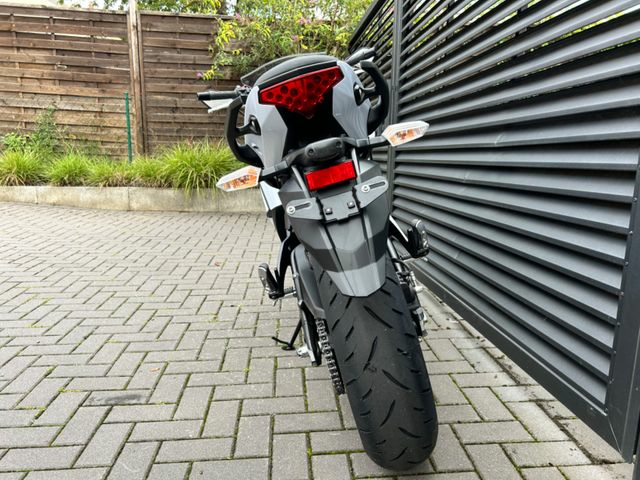 Hauptbild bild 22 KAWASAKI ER-6F | nur 3810 km | 1.Hand