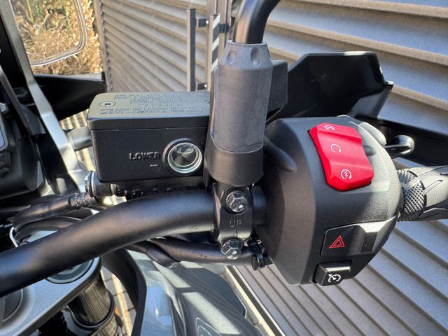 Hauptbild bild 6 SUZUKI DL1050 XT V-Strom  nur 2811km| Koffer| LeoVince