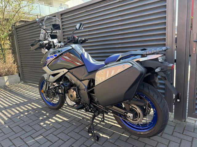 Hauptbild bild 12 SUZUKI DL1050 XT V-Strom  nur 2811km| Koffer| LeoVince