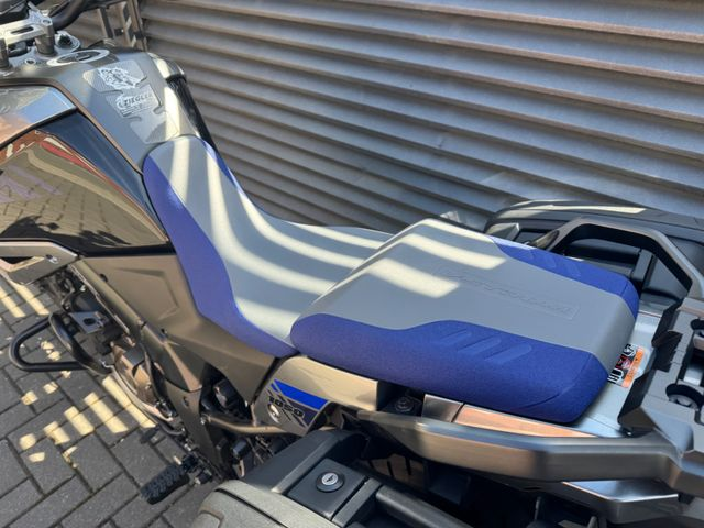 Hauptbild bild 8 SUZUKI DL1050 XT V-Strom  nur 2811km| Koffer| LeoVince