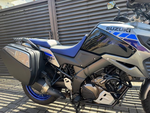 Hauptbild bild 3 SUZUKI DL1050 XT V-Strom  nur 2811km| Koffer| LeoVince